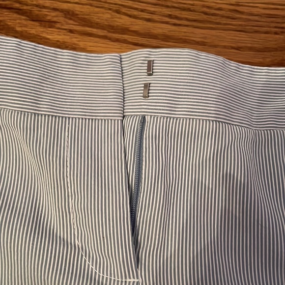 J.Crew pinstripe Woman’s  Shorts - Picture 2 of 4